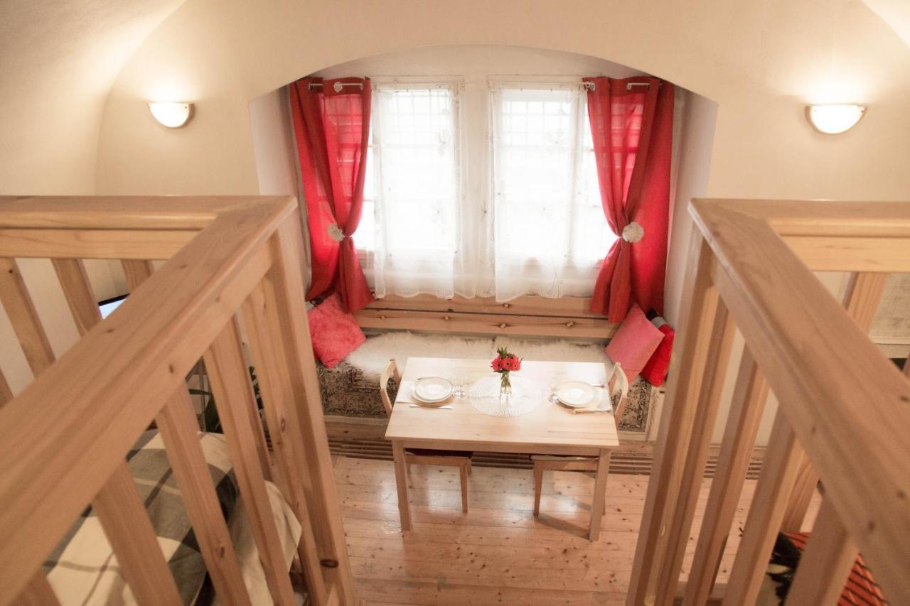Apartment Loretanska Prague